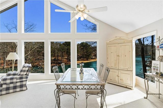 109 Narrows Drive, Waleska, GA 30183