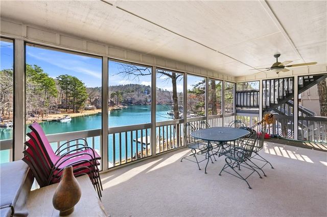 109 Narrows Drive, Waleska, GA 30183