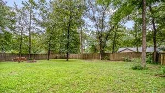 10668 Royal Magnolia Drive, Conroe, TX 77303