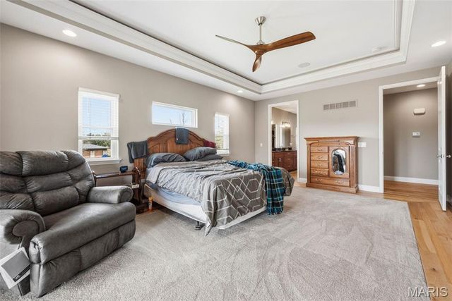 1326 Top Of The Hill Road, Chesterfield, MO 63005