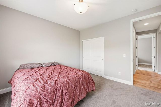 1326 Top Of The Hill Road, Chesterfield, MO 63005