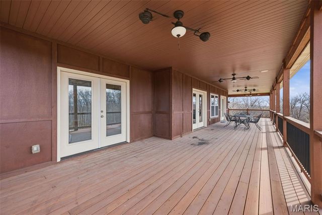 1326 Top Of The Hill Road, Chesterfield, MO 63005