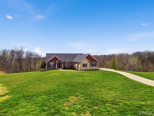 1326 Top Of The Hill Road, Chesterfield, MO 63005