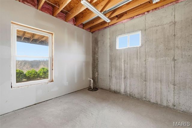 1326 Top Of The Hill Road, Chesterfield, MO 63005