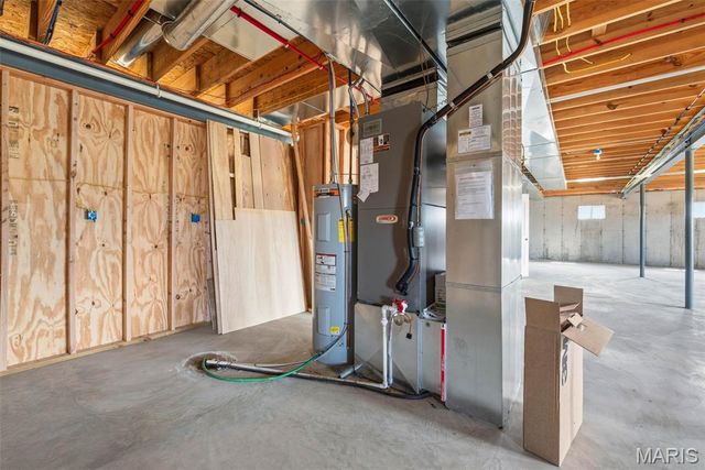 1326 Top Of The Hill Road, Chesterfield, MO 63005