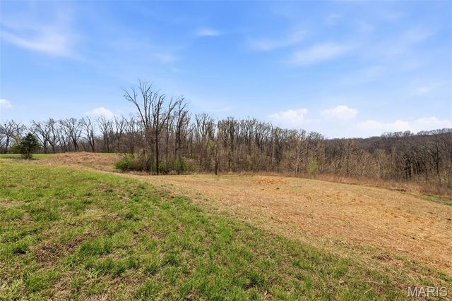 1326 Top Of The Hill Road, Chesterfield, MO 63005