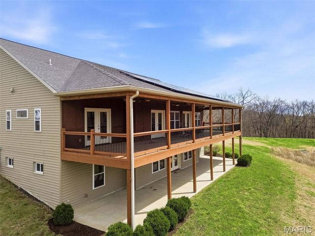 1326 Top Of The Hill Road, Chesterfield, MO 63005