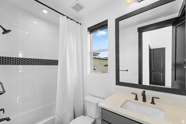 5488 N VALLEY VIEW RD, Lehi, UT 84048