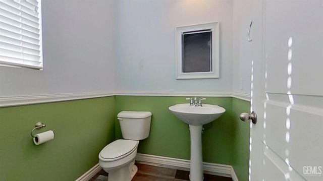 15527 Avanti Drive, Bakersfield, CA 93314