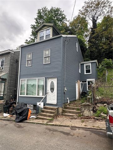 2114 Liedertafel Way, Troy Hill, PA 15212