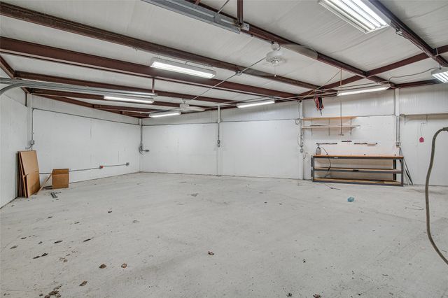 8616 County Road 528, Burleson, TX 76028