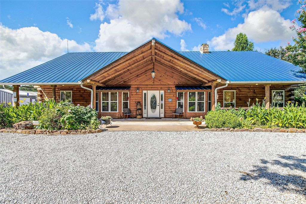 8616 County Road 528, Burleson, TX 76028