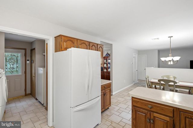 203 DONALD ST, Lanoka Harbor, NJ 08734