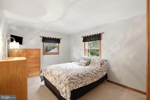 203 DONALD ST, Lanoka Harbor, NJ 08734