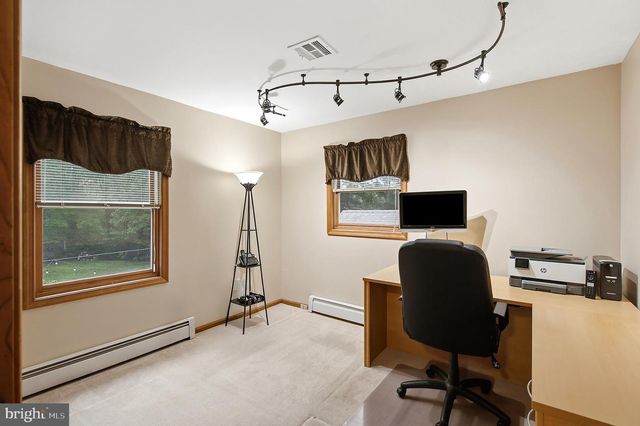 203 DONALD ST, Lanoka Harbor, NJ 08734