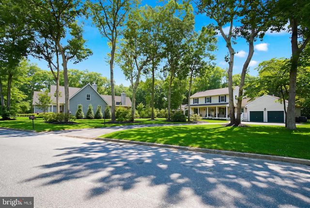 203 DONALD ST, Lanoka Harbor, NJ 08734
