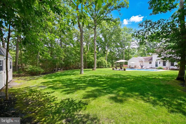 203 DONALD ST, Lanoka Harbor, NJ 08734