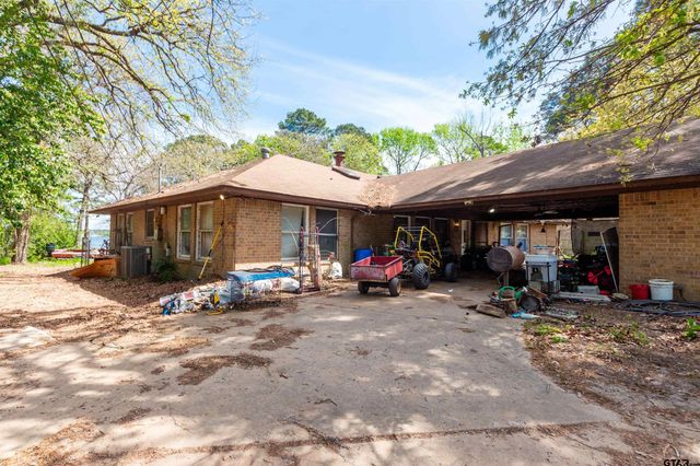 22851 Lakeside Dr, Flint, TX 75762