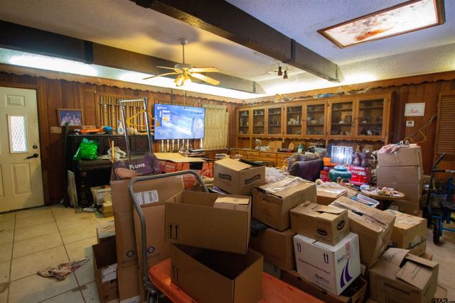 22851 Lakeside Dr, Flint, TX 75762