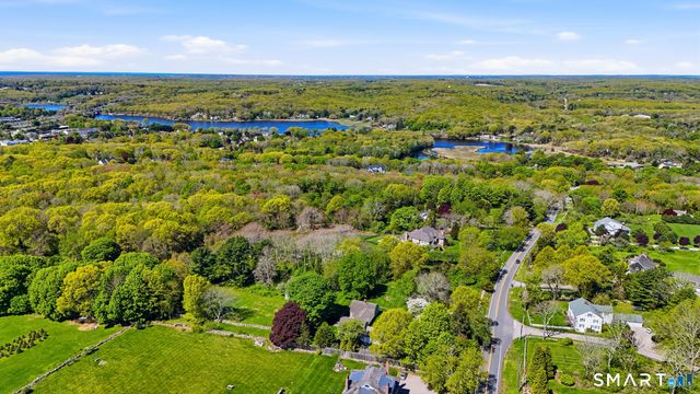 1335 Pequot Trail, Stonington, CT 06378