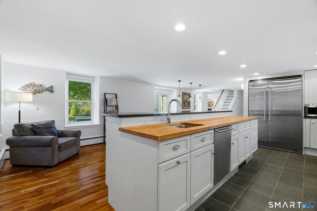 1335 Pequot Trail, Stonington, CT 06378