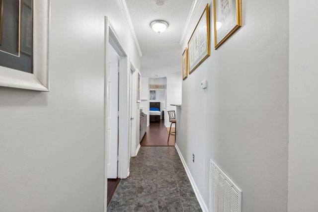 45 Sycamore Avenue 318, Charleston, SC 29407