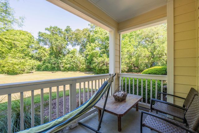45 Sycamore Avenue 318, Charleston, SC 29407