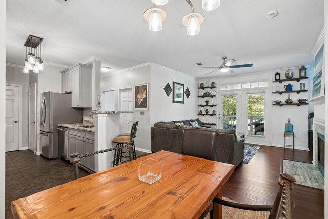 45 Sycamore Avenue 318, Charleston, SC 29407