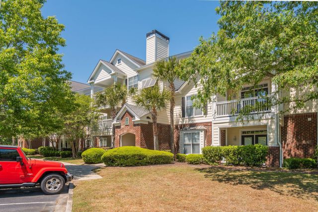 45 Sycamore Avenue 318, Charleston, SC 29407