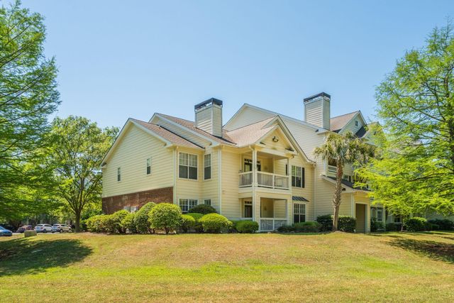 45 Sycamore Avenue 318, Charleston, SC 29407