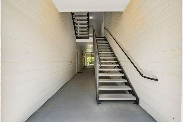 45 Sycamore Avenue 318, Charleston, SC 29407