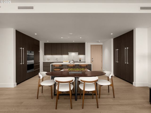 550 Sw 10TH Ave 2509, Portland, OR 97205