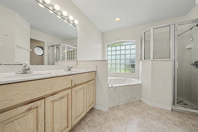 10 BURBANK DRIVE, Palm Coast, FL 32137
