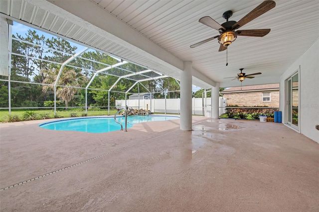 10 BURBANK DRIVE, Palm Coast, FL 32137