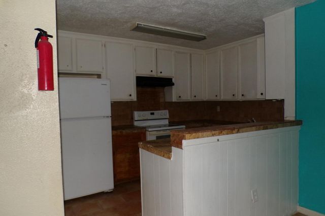 8589 Wilcrest Drive, Houston, TX 77099