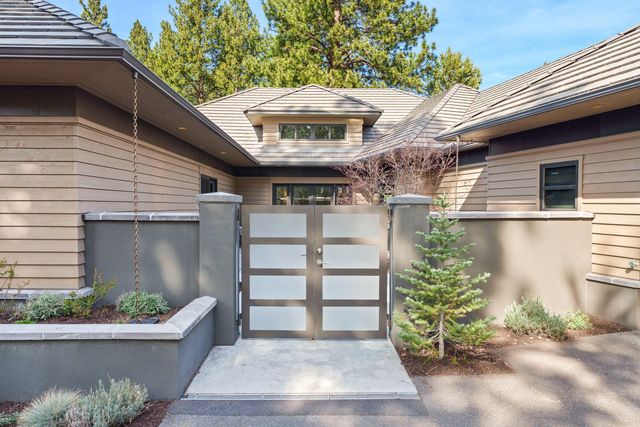 61440 Tam McArthur Loop, Bend, OR 97702