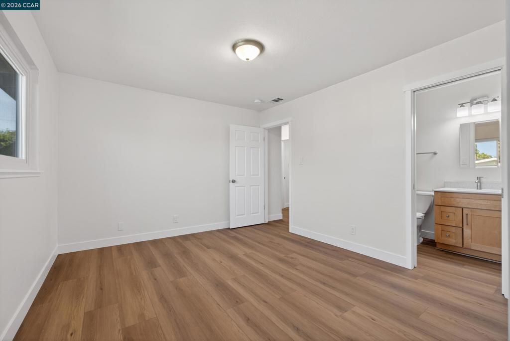 Image 33 of property listing at 4352 Cheltenham Ct, Concord, CA 94521