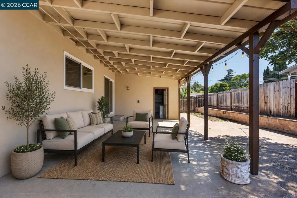 Image 36 of property listing at 4352 Cheltenham Ct, Concord, CA 94521