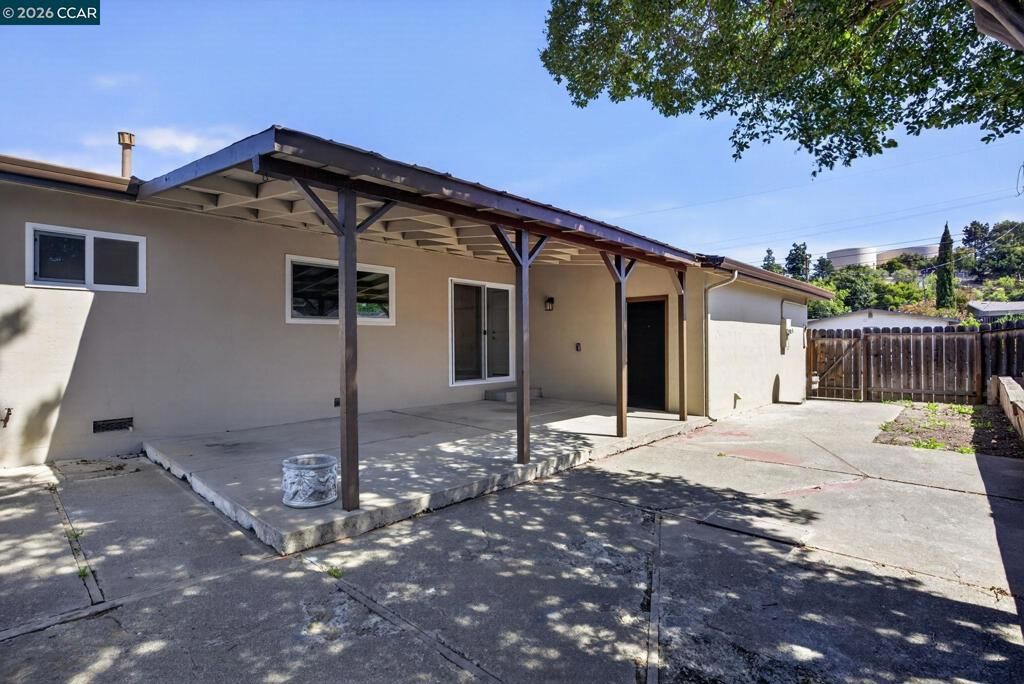 Image 39 of property listing at 4352 Cheltenham Ct, Concord, CA 94521