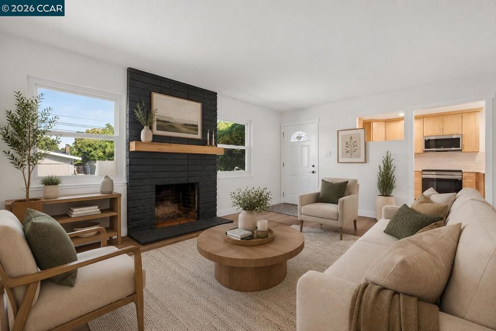 Image 6 of property listing at 4352 Cheltenham Ct, Concord, CA 94521