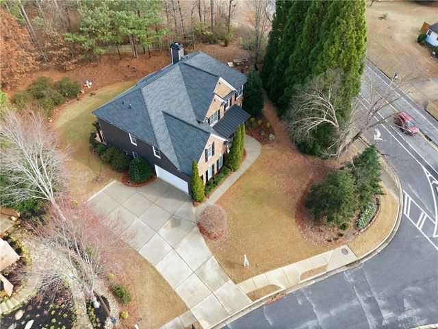 1802 Brackendale NW Road, Kennesaw, GA 30152