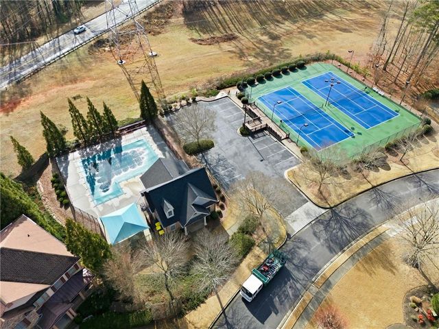 1802 Brackendale NW Road, Kennesaw, GA 30152