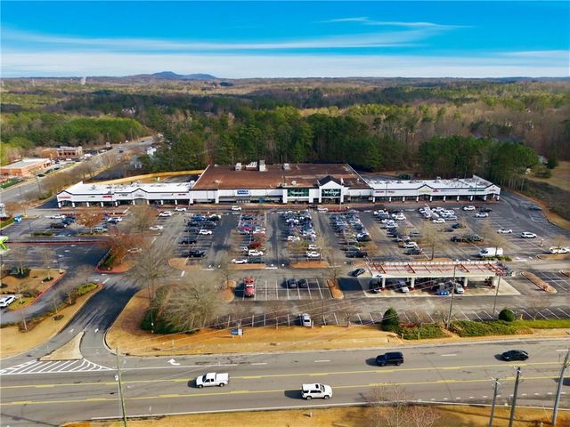 1802 Brackendale NW Road, Kennesaw, GA 30152