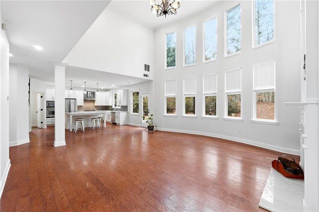 1802 Brackendale NW Road, Kennesaw, GA 30152