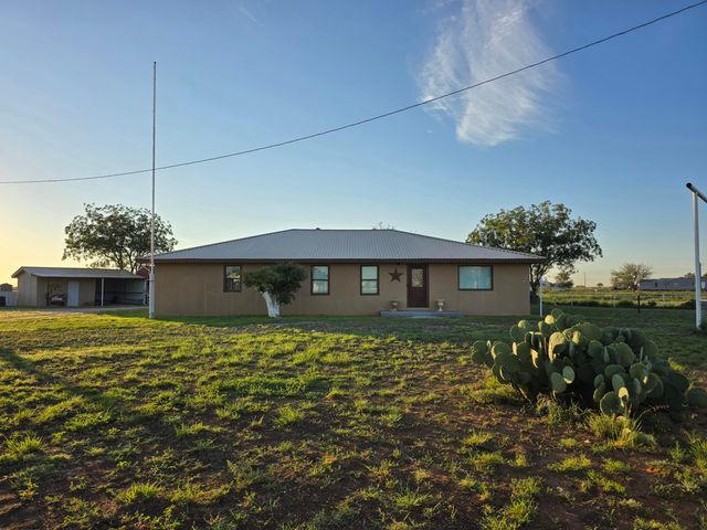 1299 County Rd 220-L, Denver City, TX 79323