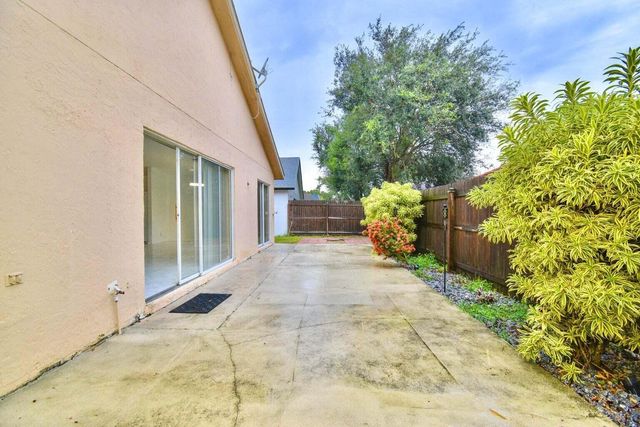 1456 Waterway Cove Drive, Wellington, FL 33414