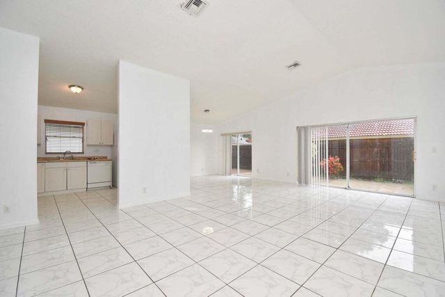 1456 Waterway Cove Drive, Wellington, FL 33414