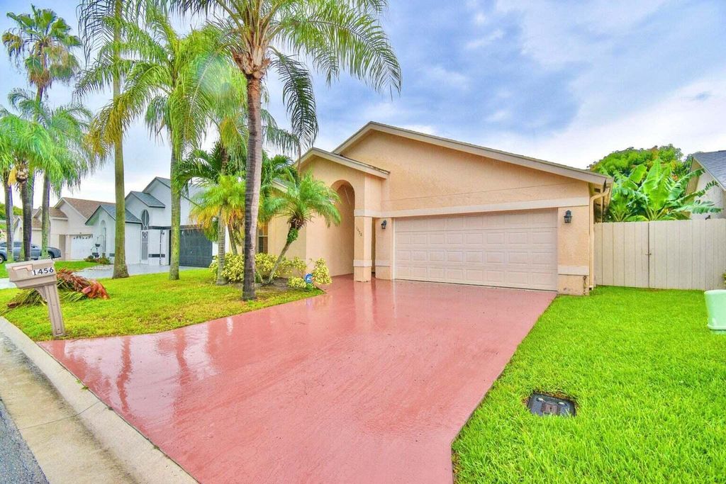 1456 Waterway Cove Drive, Wellington, FL 33414
