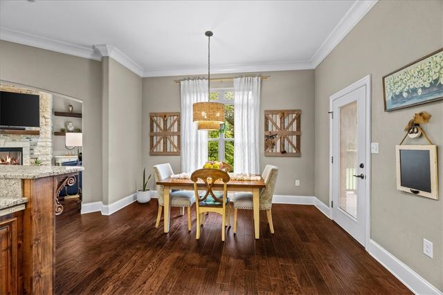1479 Le Chesnay Drive, Centerton, AR 72719