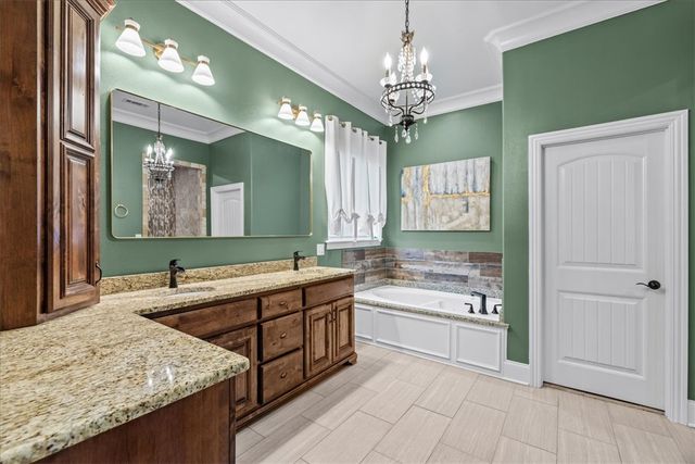 1479 Le Chesnay Drive, Centerton, AR 72719